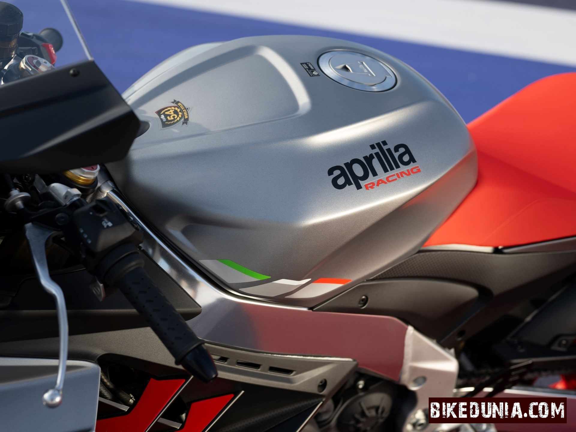 Aprilia RSV4