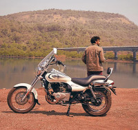 Bajaj Avenger 220 Cruise