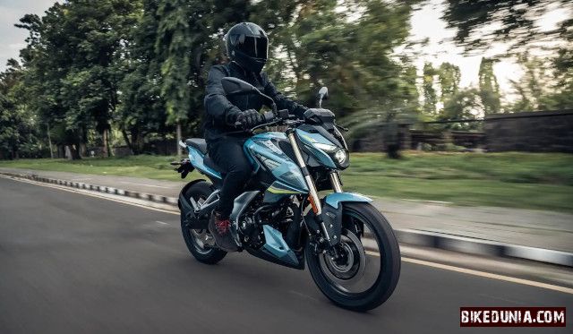 Bajaj Pulsar N160