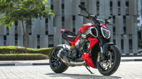 Ducati Diavel V4