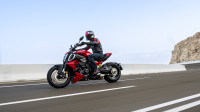 Ducati Diavel V4