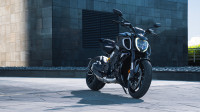 Ducati Diavel V4