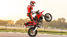 Ducati Hypermotard 698 Mono