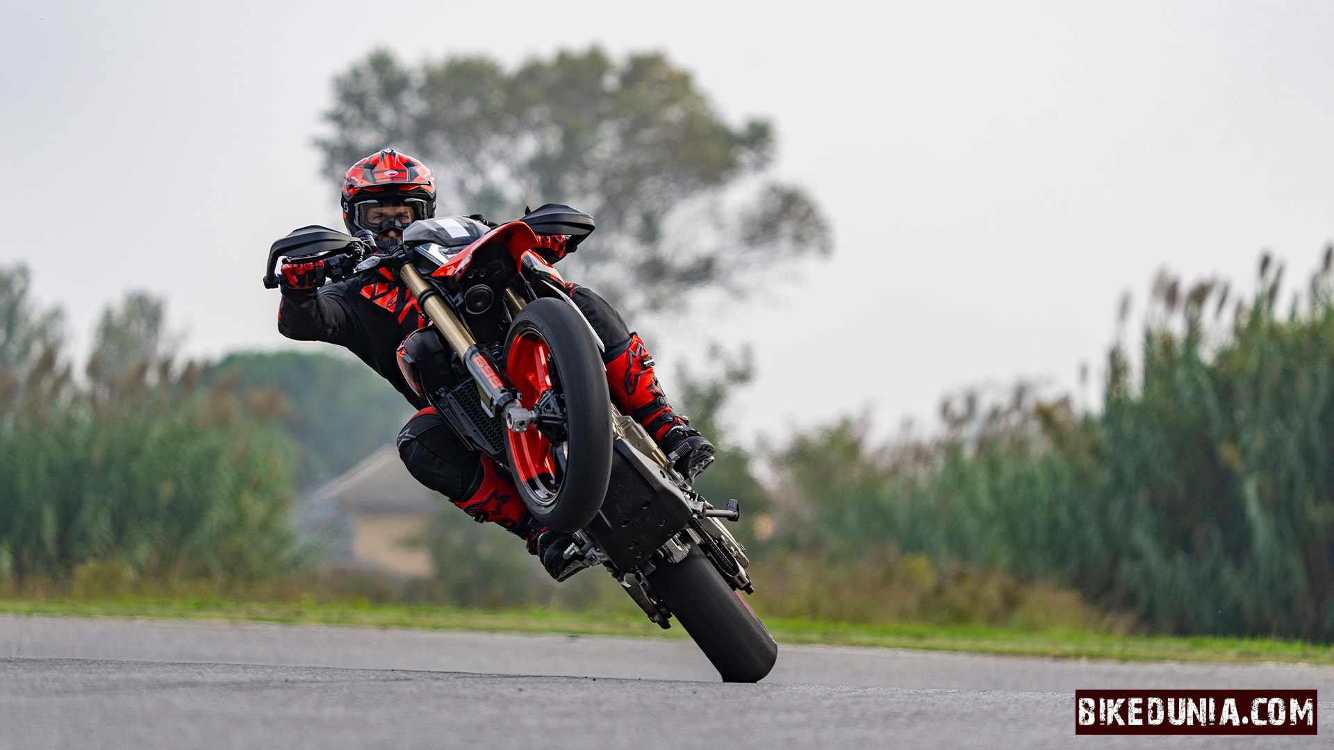 Ducati Hypermotard 698 Mono