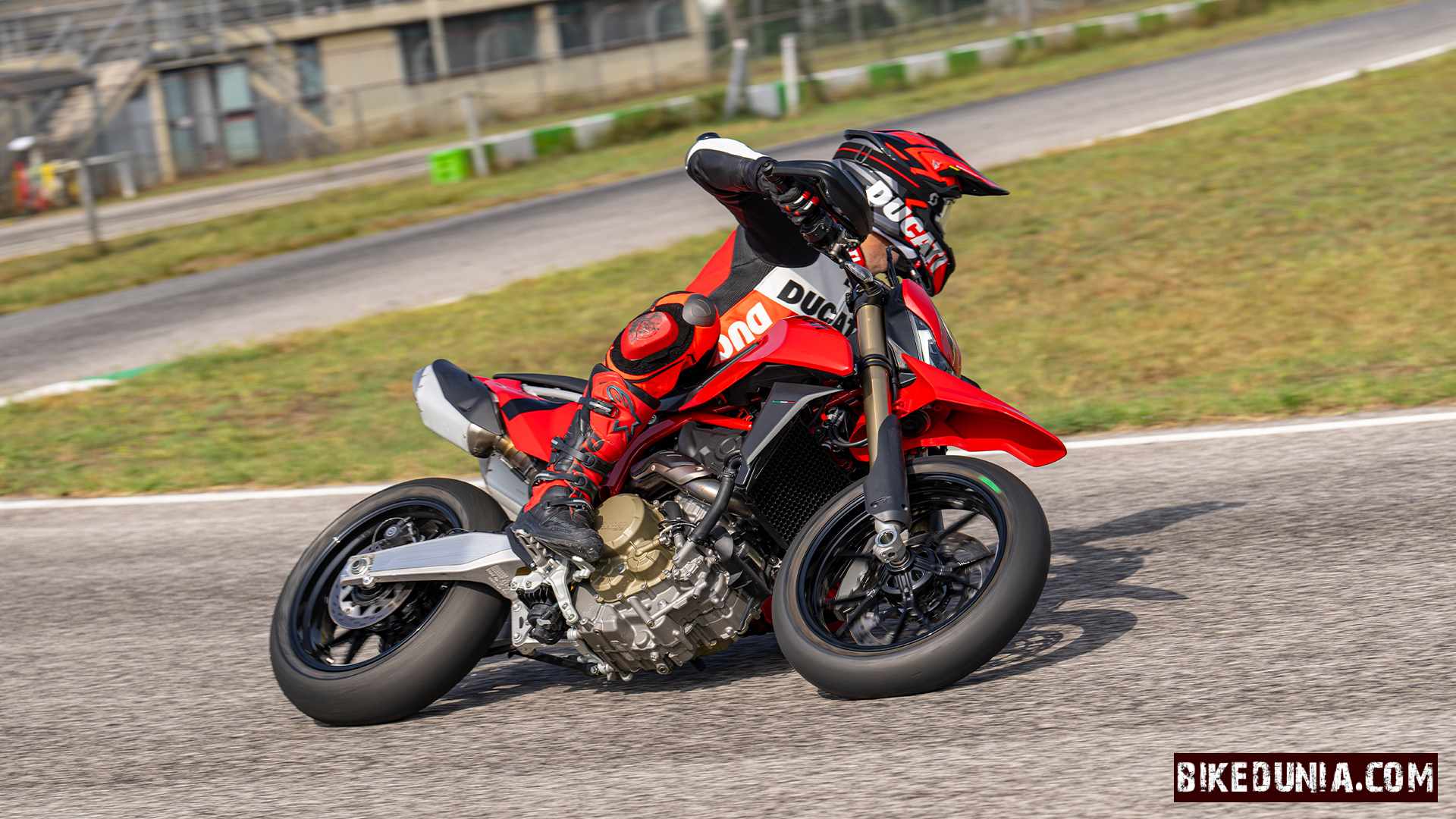 Ducati Hypermotard 698 Mono