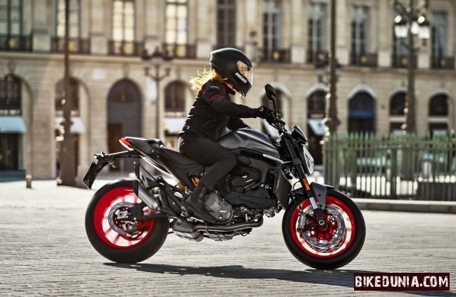 Ducati Monster Plus