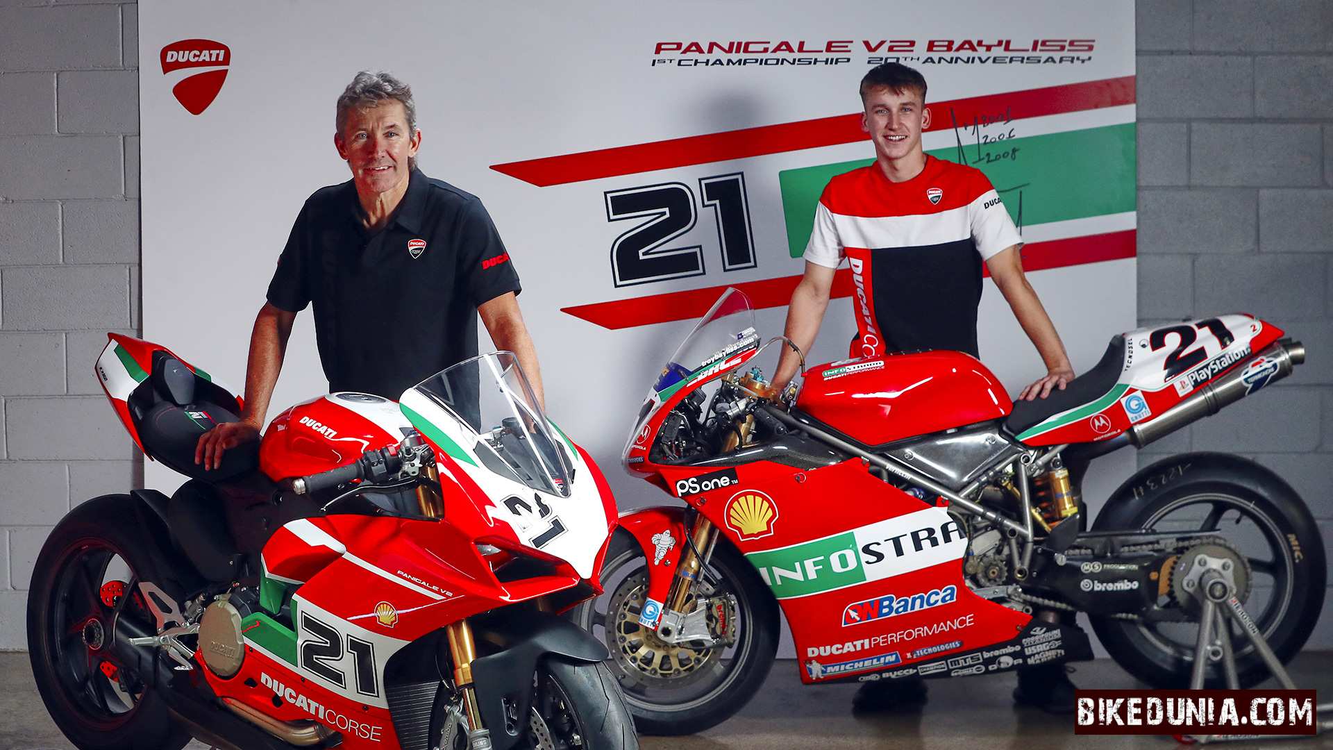 Ducati Panigale V2 Bayliss 1st Championship 20th Anniversary Edition