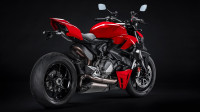 Ducati Streetfighter V2