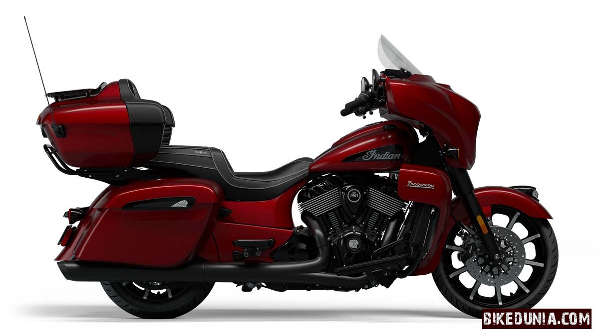 Indian Roadmaster Dark Horse - Maroon Metallic