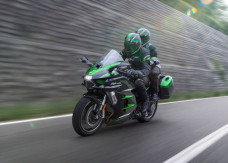 Kawasaki Ninja H2 SX SE 2024