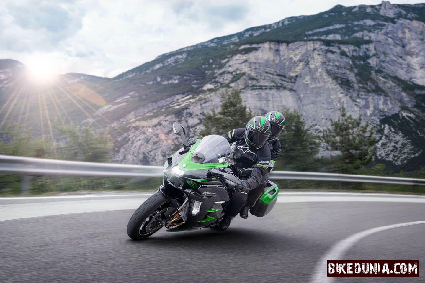 Kawasaki Ninja H2 SX SE 2024