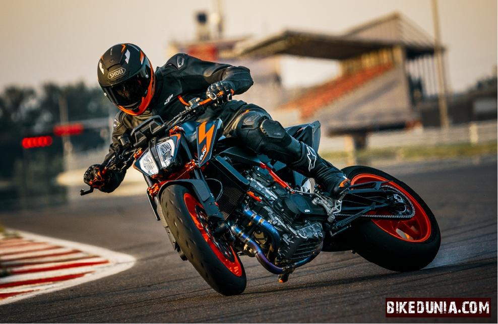 KTM 890 Duke R