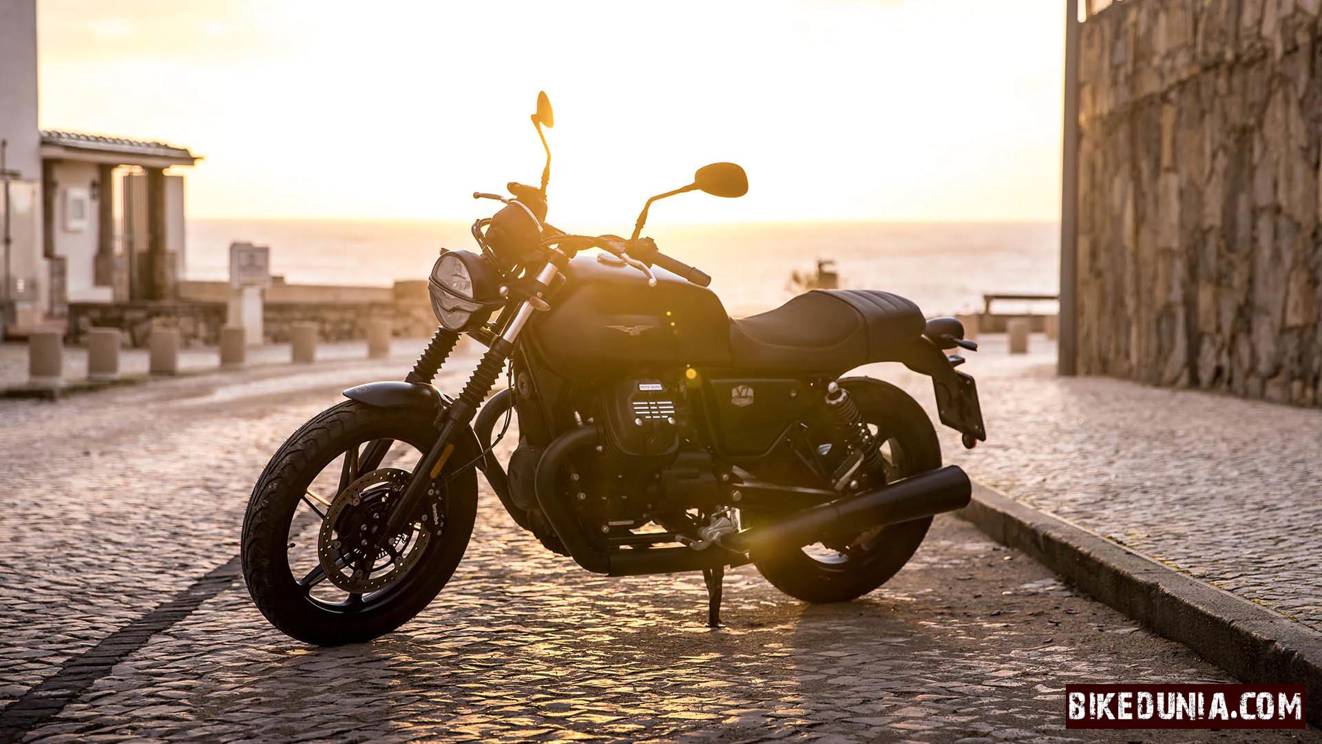 Moto Guzzi V7 Stone