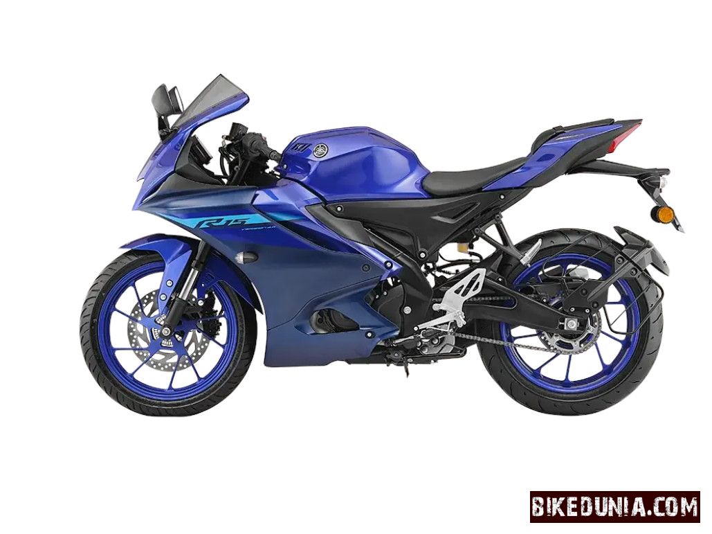 Yamaha R15 V4